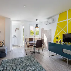 Apartment Designer Flats In Lapa By Lovelystay, Lisbon