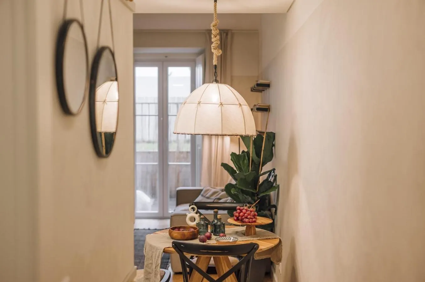 Martos - 1 Bedroom And Terrace In Santos Lisbon Apartment