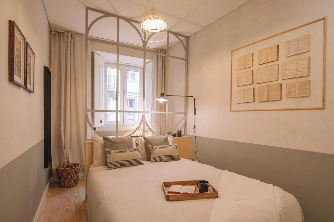Martos - 1 Bedroom And Terrace In Santos Lisbon Portugal