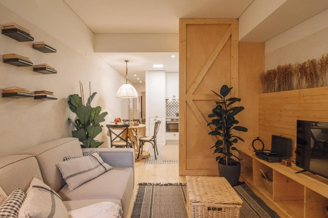 Martos - 1 Bedroom And Terrace In Santos Lisbon 0*,  Portugal