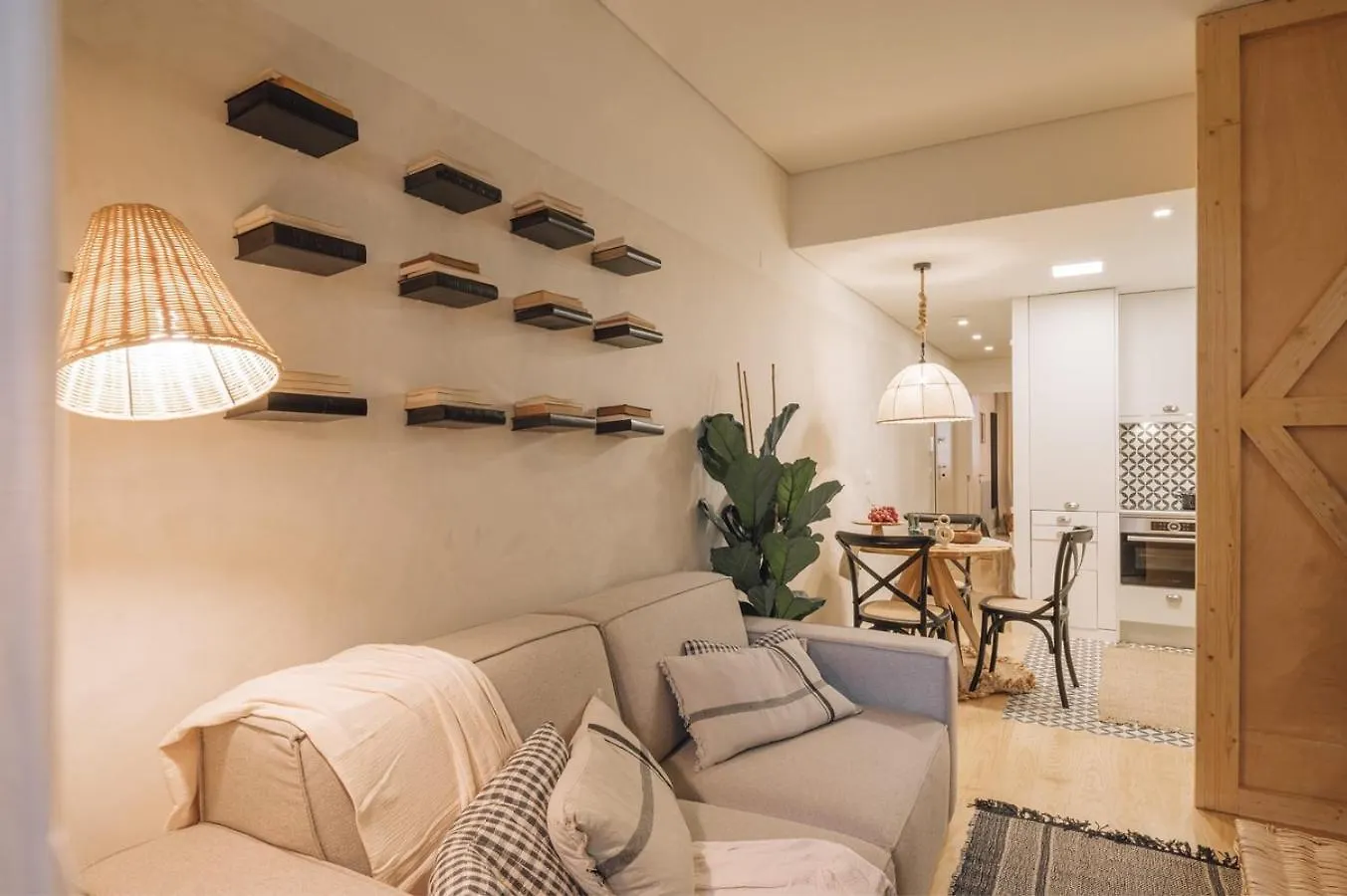 Martos - 1 Bedroom And Terrace In Santos Lisbon 0*,